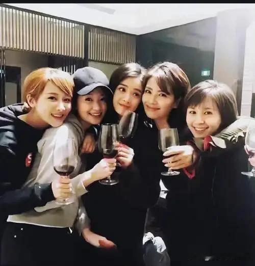 刘涛年龄最大最惊艳，杨紫年龄小，但是也很可爱！