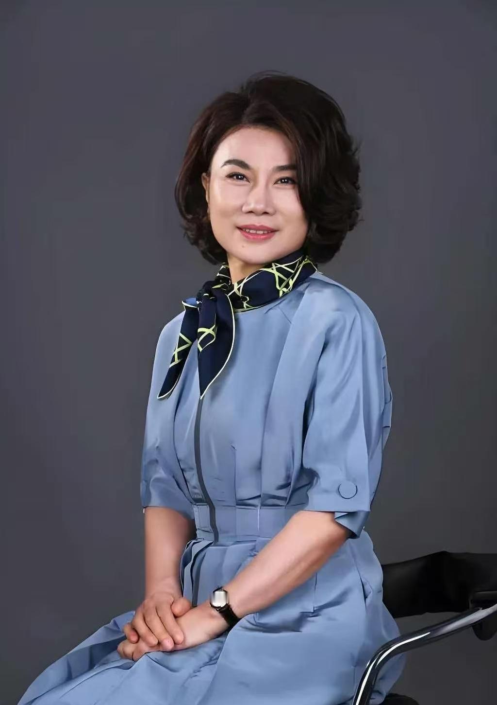 董明珠果然神预言！海归拒体检卡壳入职，这份傲慢真比学历还扎眼
 
董明珠曾直言慎