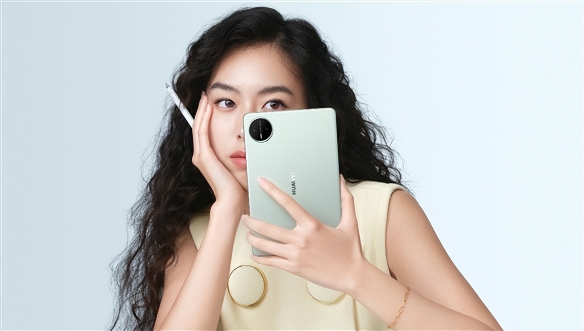 華為MatePad Mini迎來鴻蒙6升級：更安全、流暢、智能的旗艦小平板