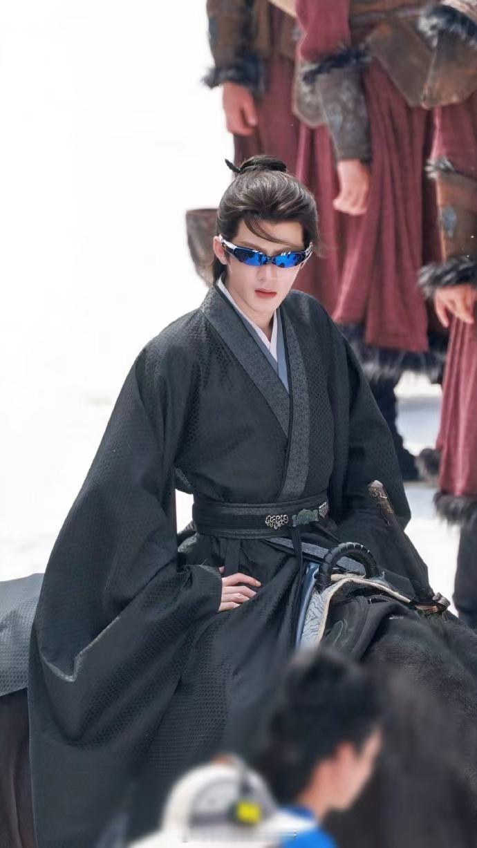 所有人工作停止 先感受这个谢却山