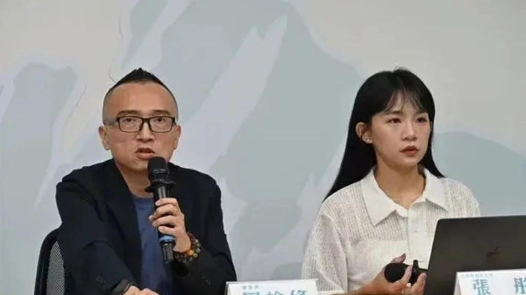 蓝白合遇重大挫折，民众党突然翻脸，黄国昌做出重大决定


竹北蓝白合作失利的效应