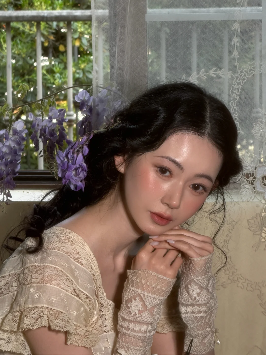 紫藤油画少女