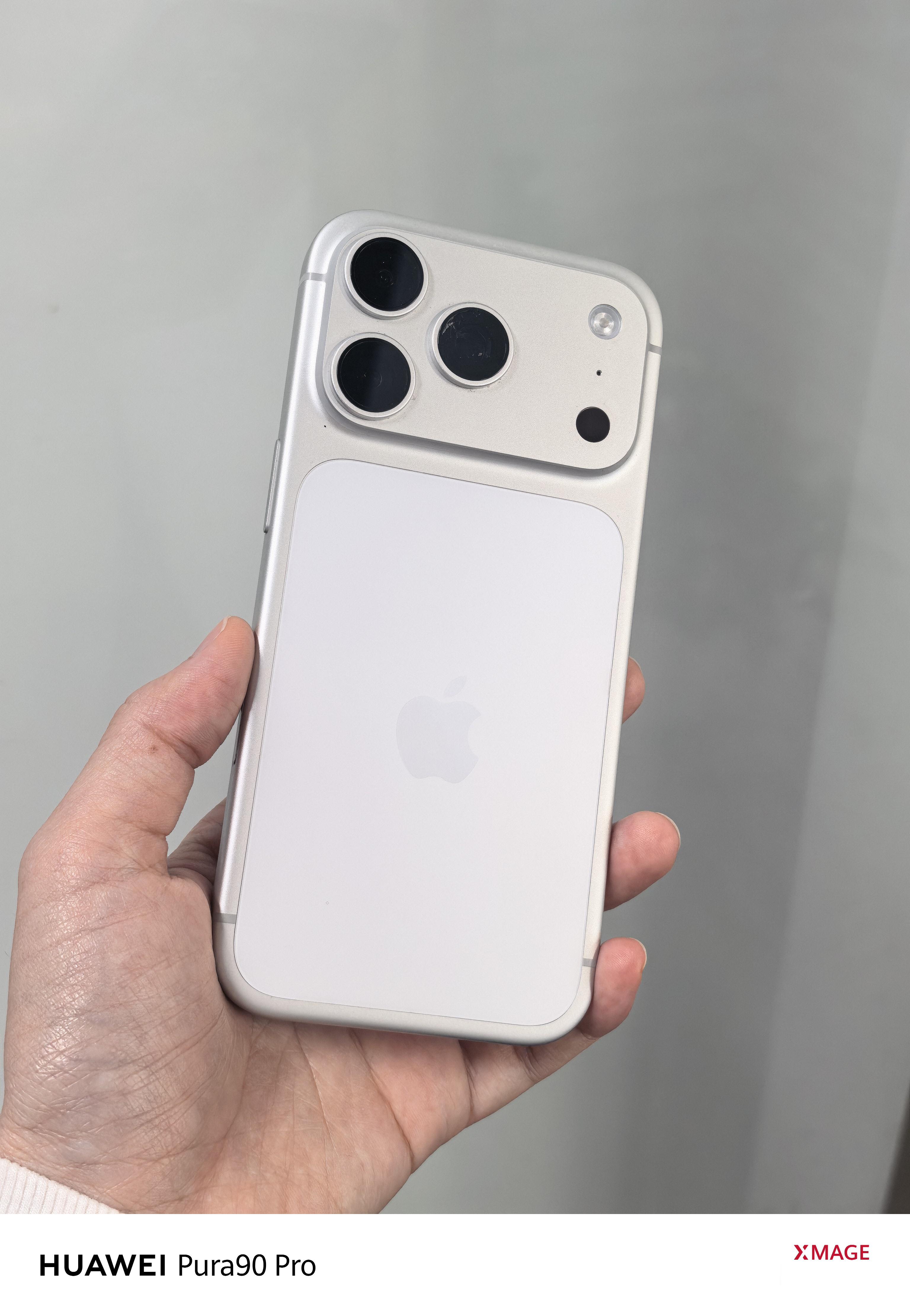 为了避免iPhone17出现掉漆和划痕，买了后我全程倒是戴壳使用，除了摄像头被我