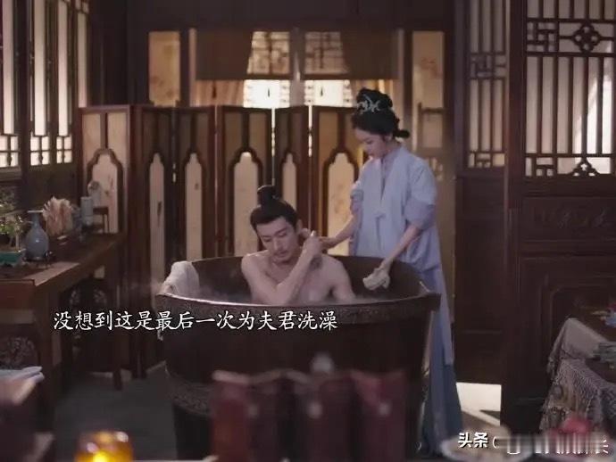 红绳是浪漫念想，香囊是活着的责任。兰香用尽一生好好生活、安稳度日，不负生母救命嘱
