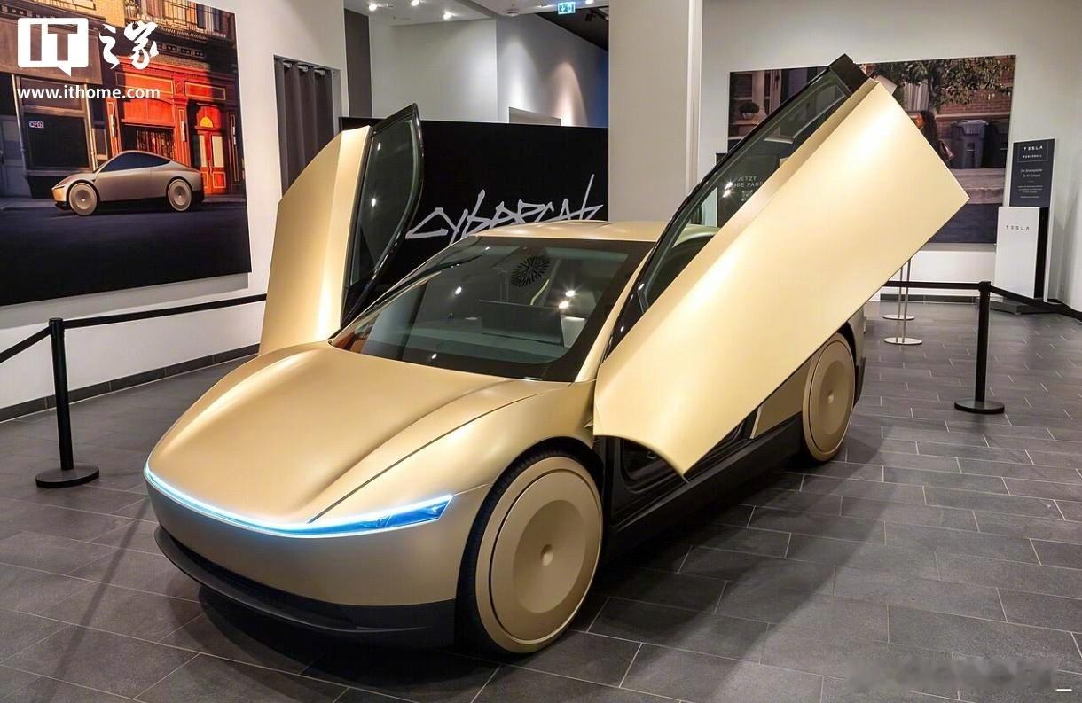马斯克念叨好久的Cybercab终于有实车了，首台量产版7月1日在得州超级工厂下