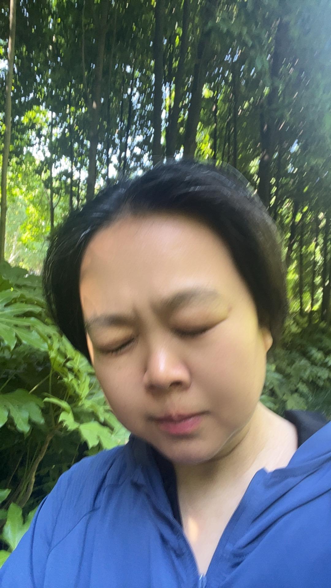 人间岁岁年年，谁敢说如愿？