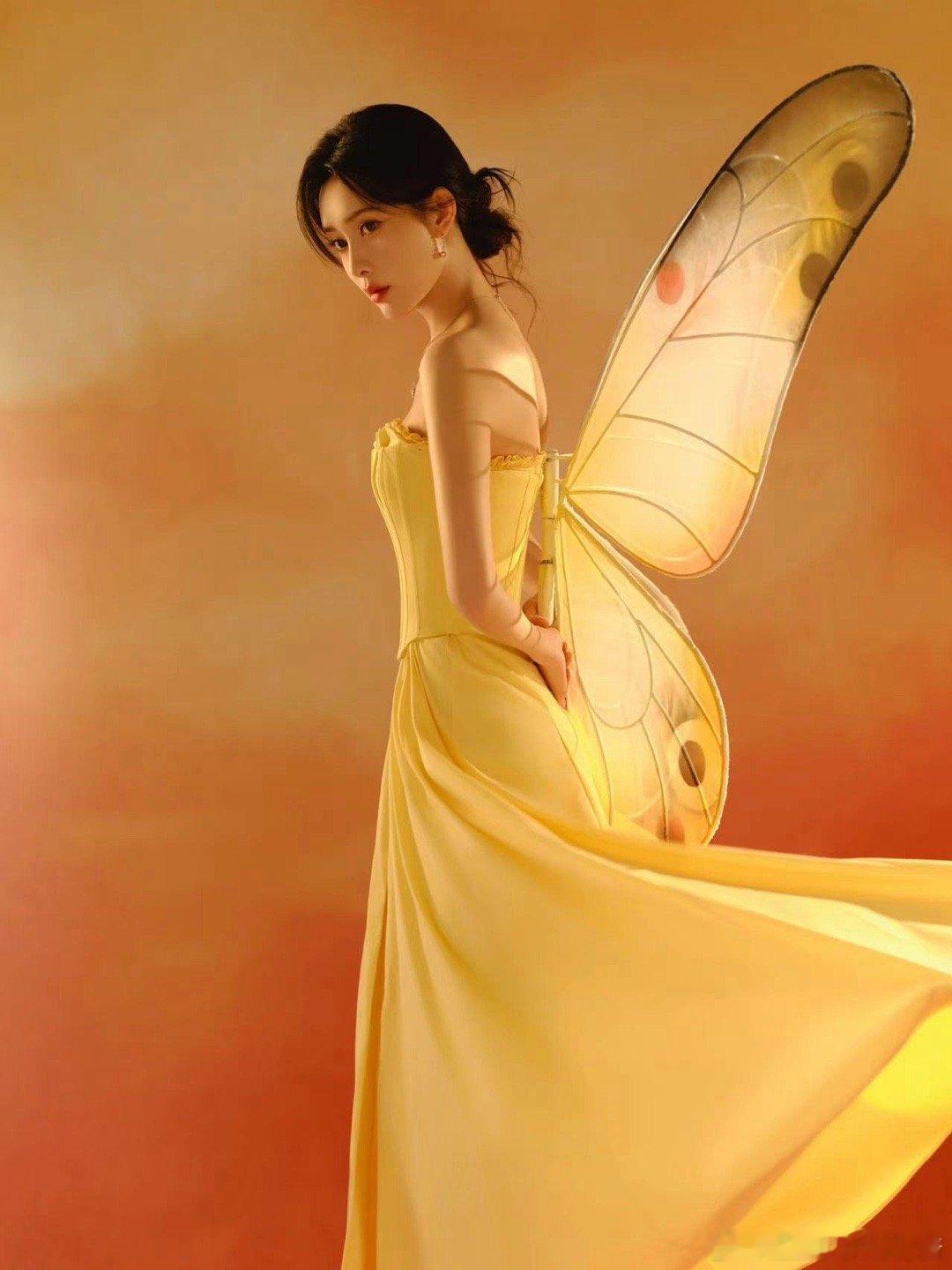 ˏˋ♥   悦凯经纪   ✘  #孟子义  ♥ˎˊ         一如玫瑰💛