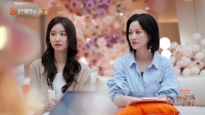 倪虹洁给经纪人养老 从职场搭档到晚年依靠，倪虹洁用实际行动诠释神仙友情，这份陪伴