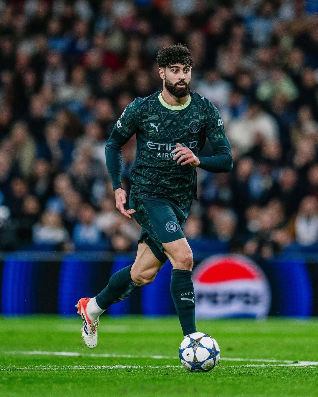 这件越看越好看！贤聊球衣 球衣资讯 曼城 彪马