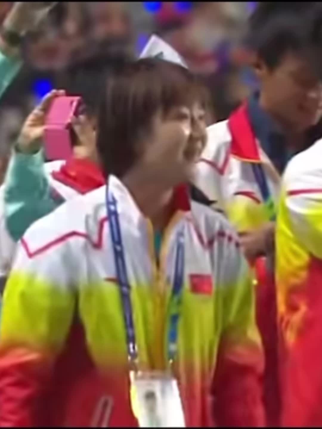 物换星移几度秋。