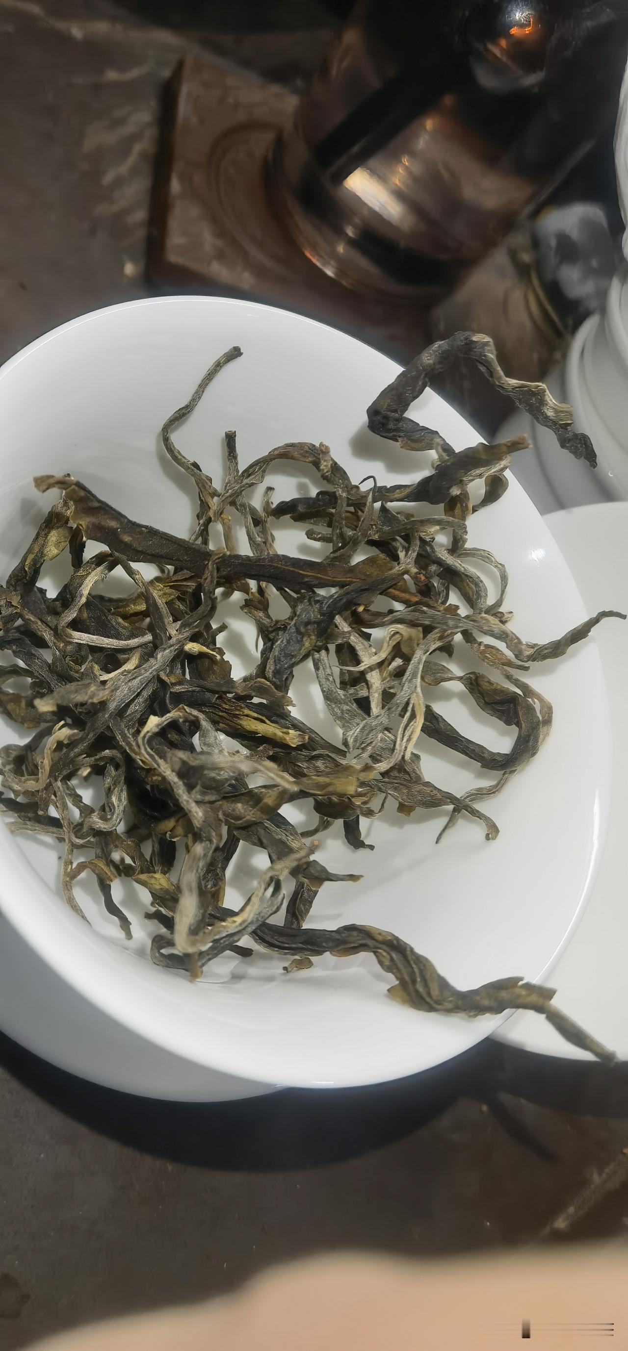 古树茶曲高和寡，物以稀为贵的真相，科技毁茶，毁了喝茶人，90%的人不会喝茶了
