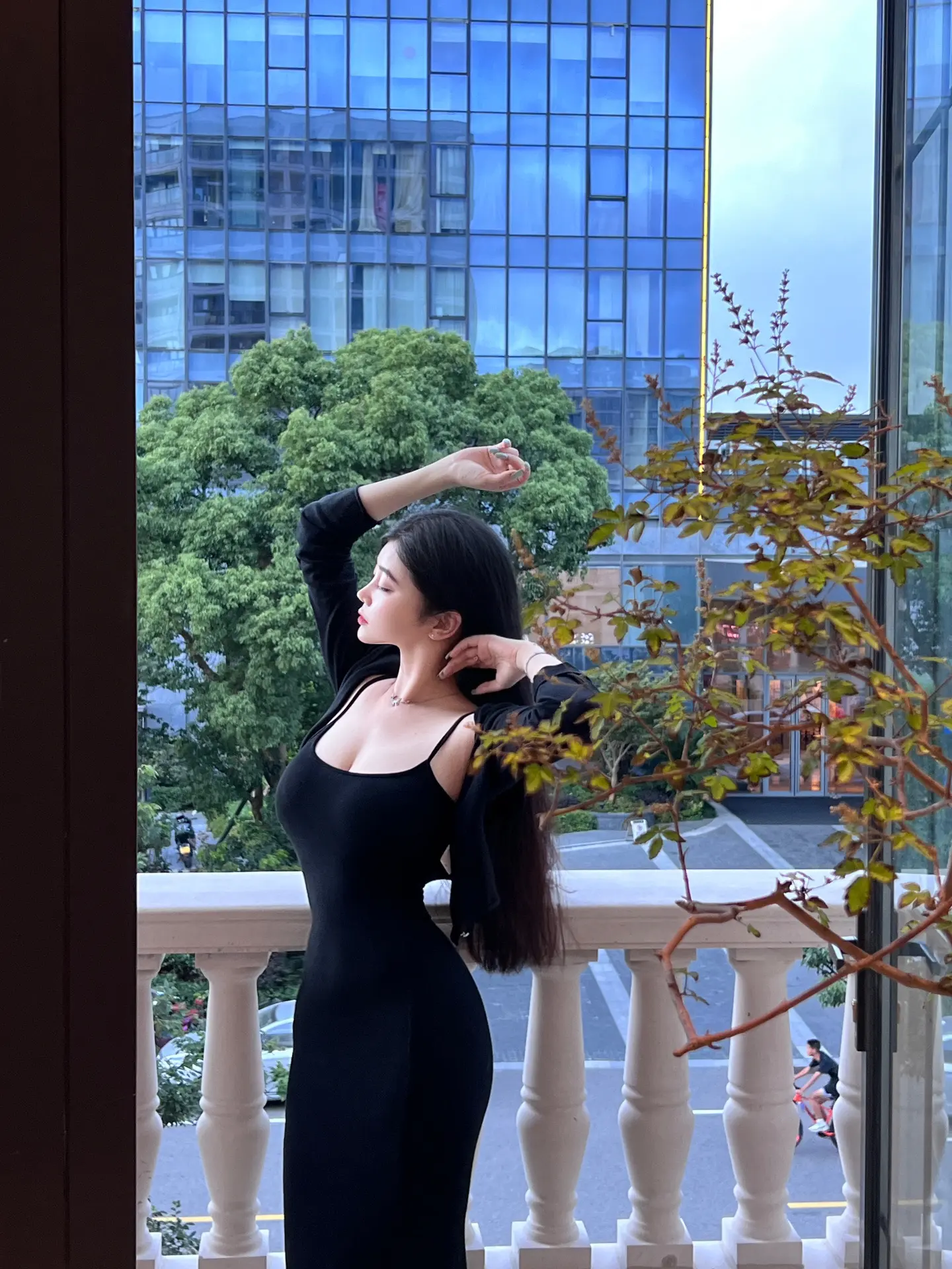 是谁半夜不睡觉天天看