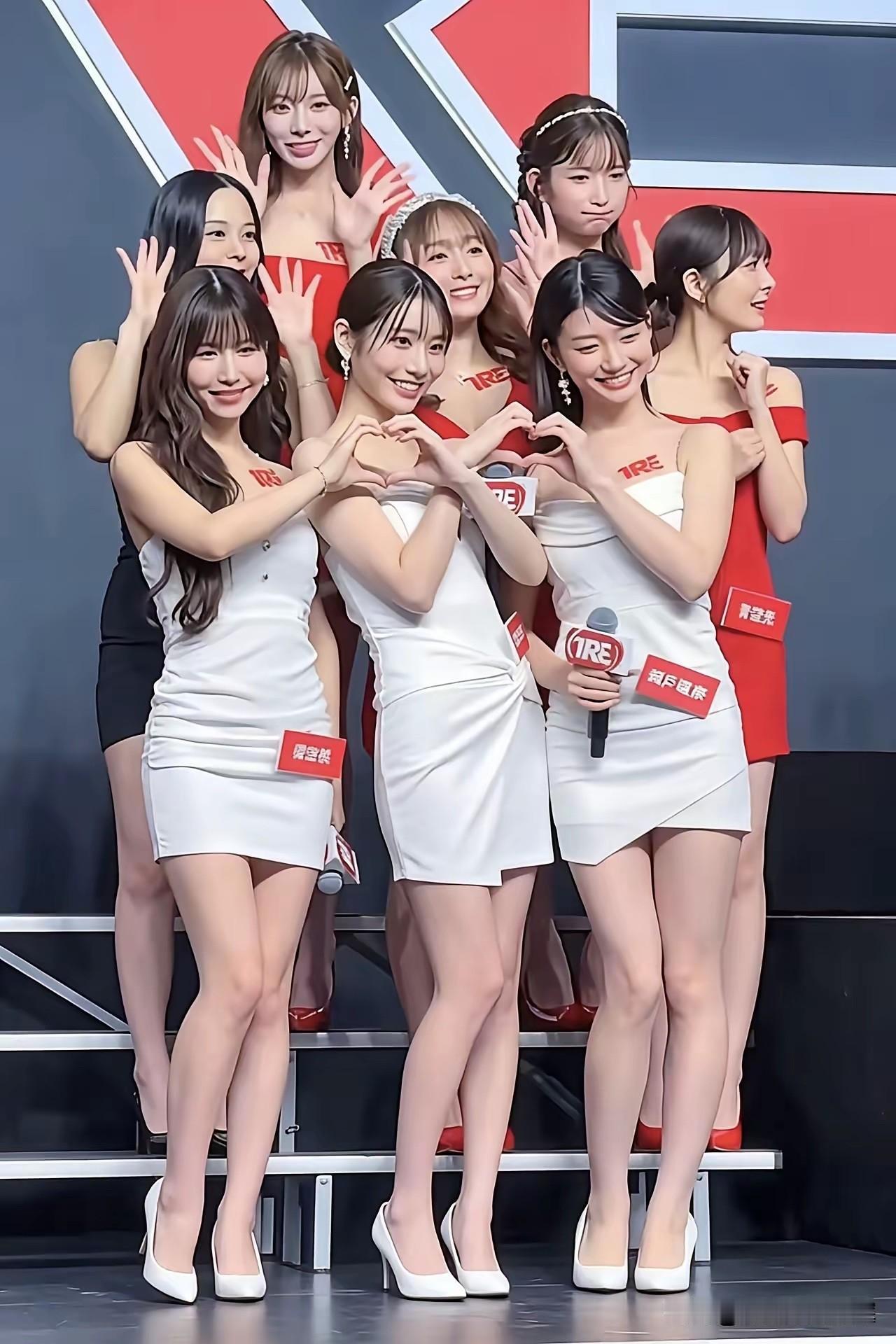 现在展会都那么低俗的吗？