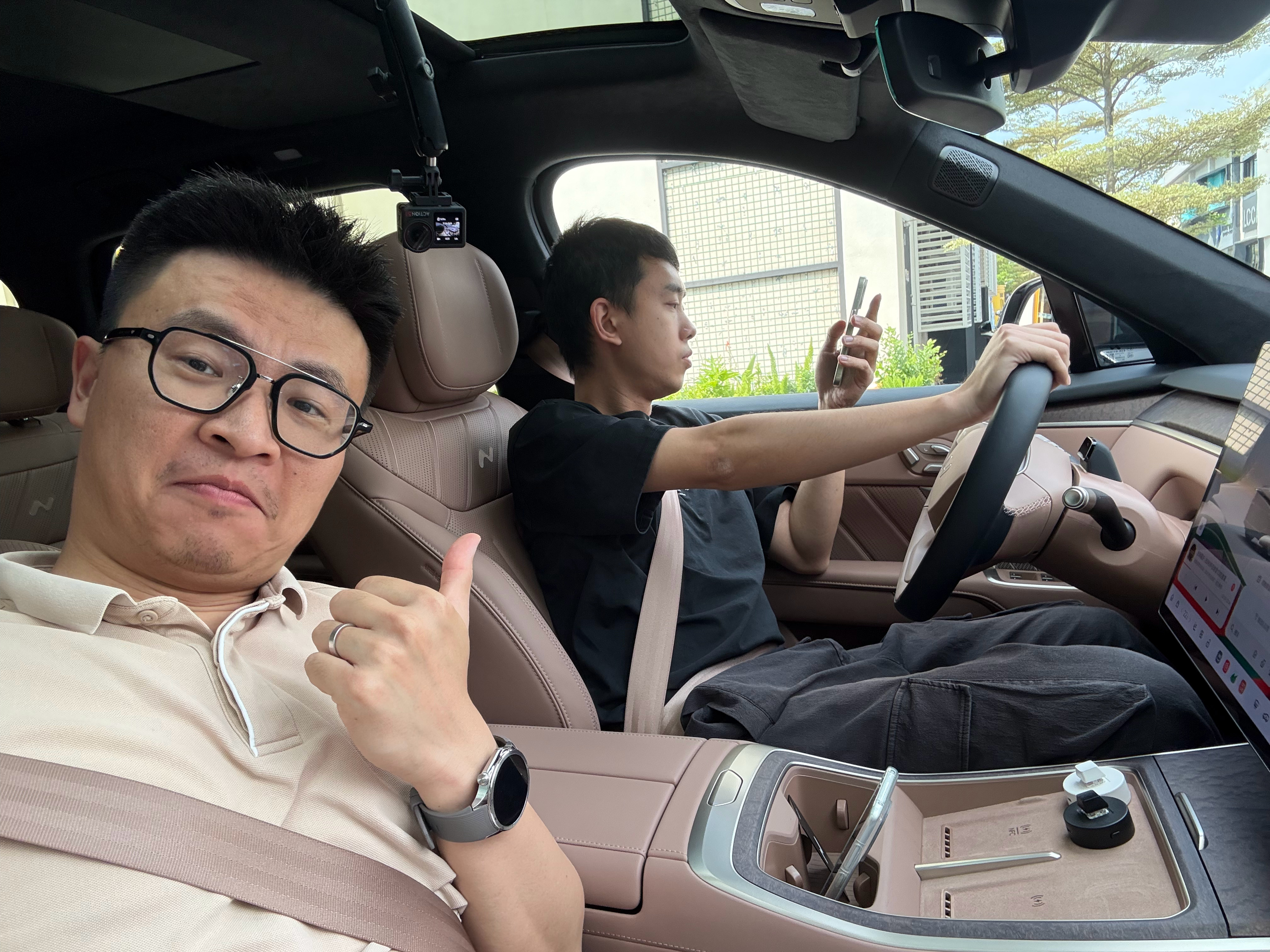 连熬了几个大夜，做了一套适合自己工作流的提效系统，视频也拍完了，给我陈导一些时间