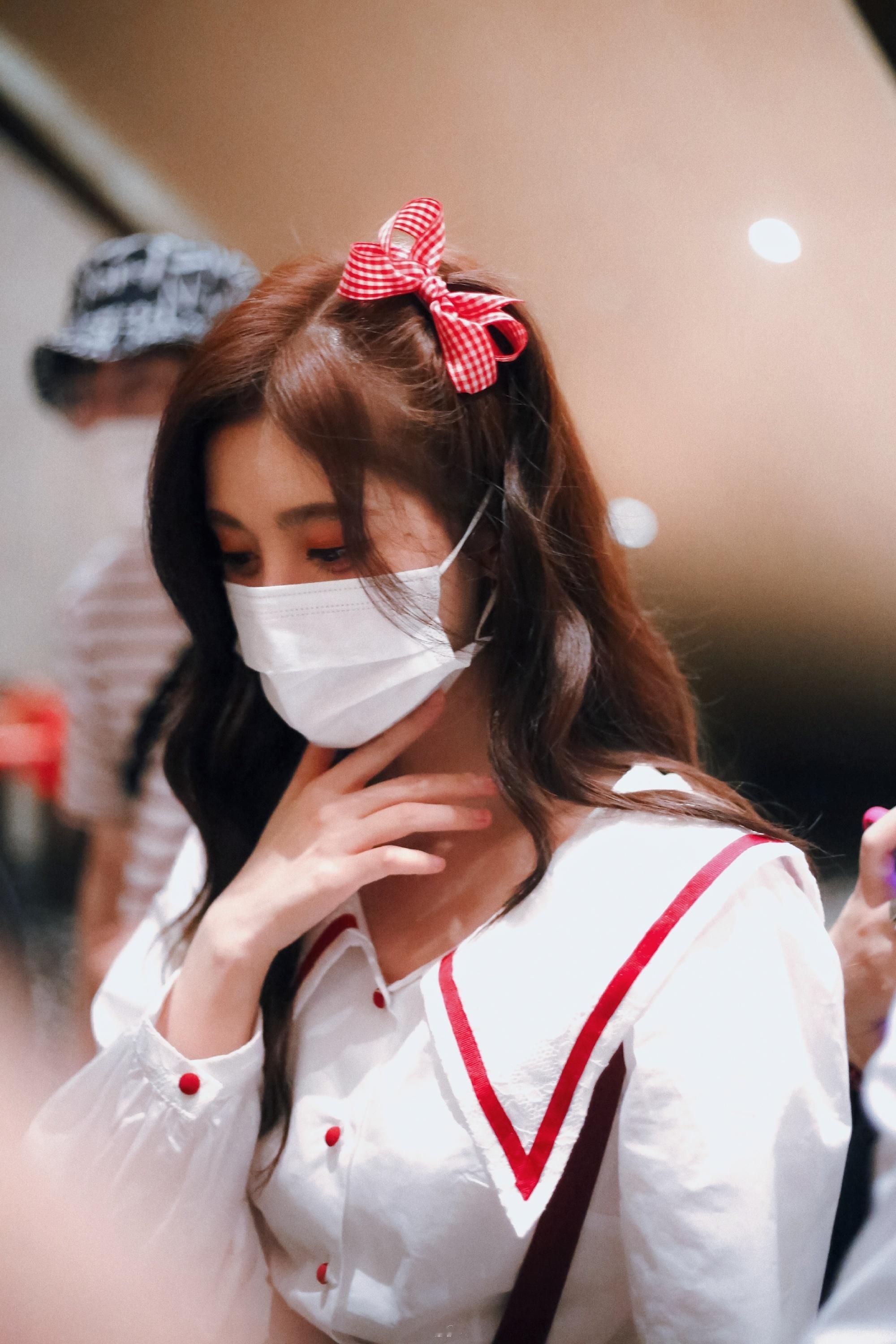 jjy jjy或许 下次见面 我们是擦肩而过