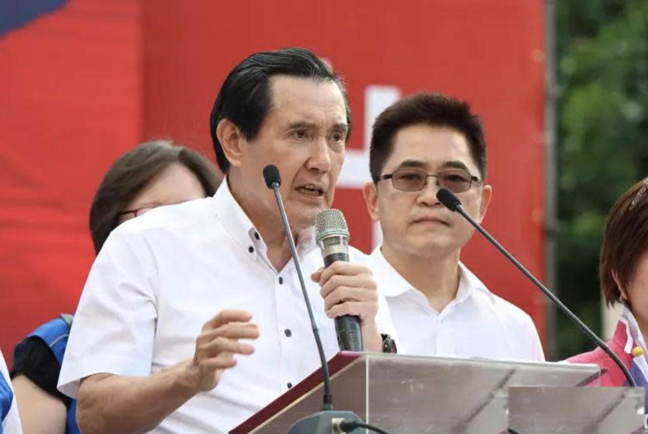 真要对萧旭岑下手吗？刚从大陆回来就出手！

马英九基金会今（13）日召开临时董事