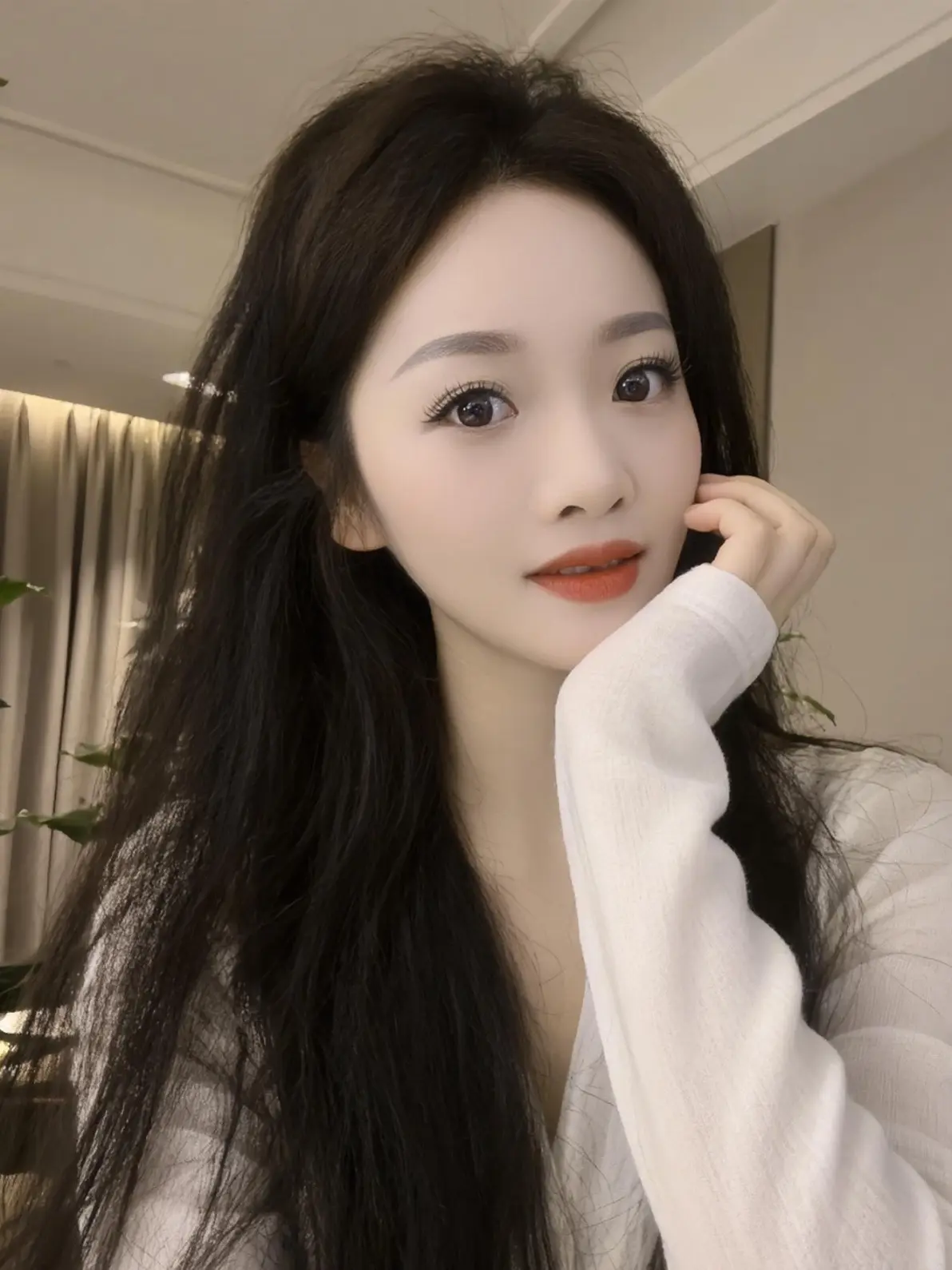 如果饱经风霜是一个人要走的路，那沉默寡言就是一个人的蜕变。