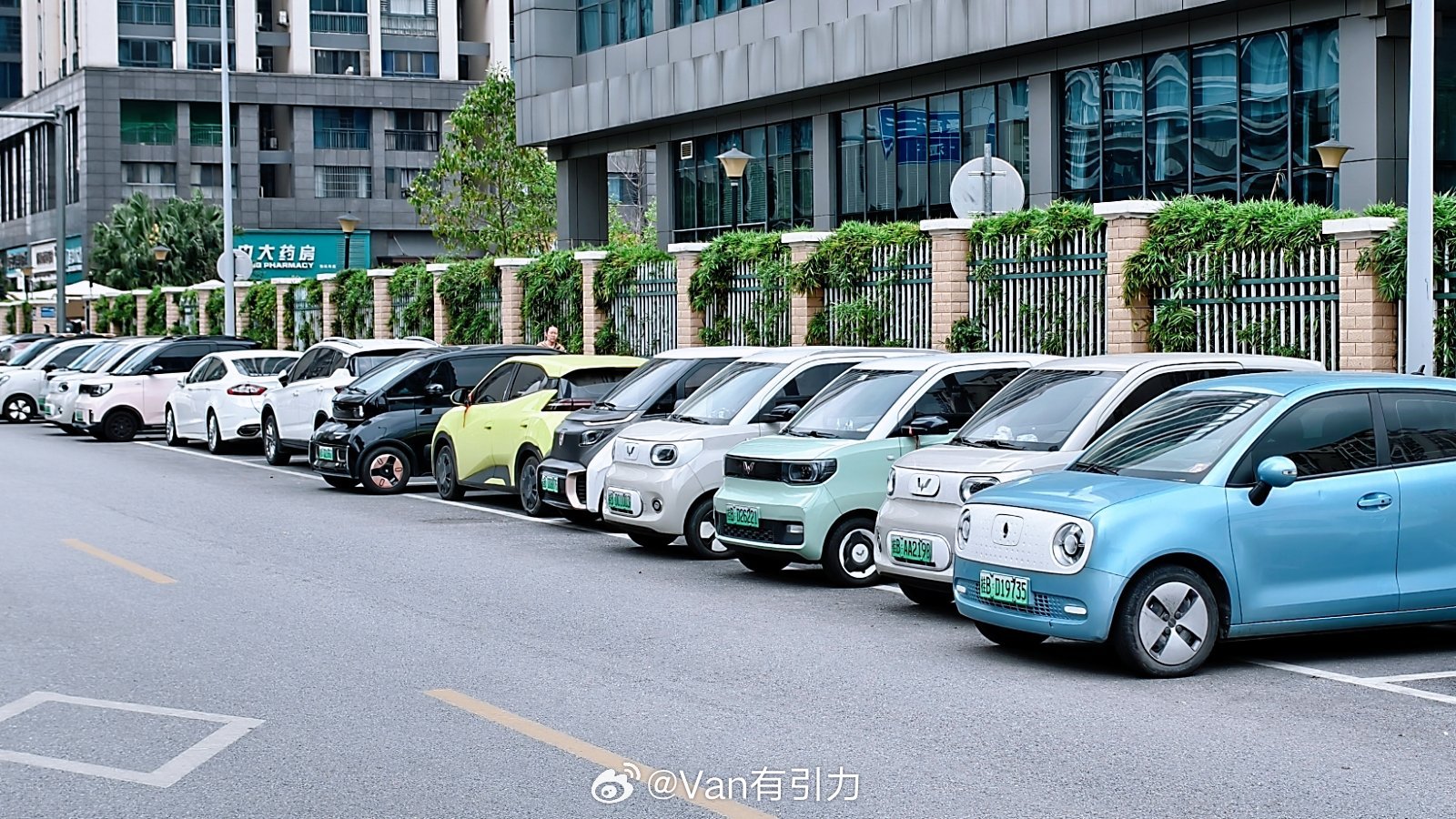 报告：队伍里混进一个外来户随手拍 柳州