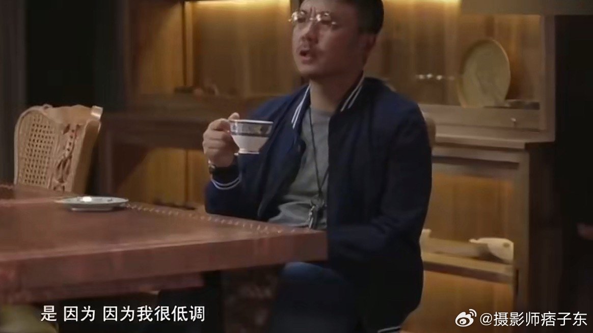 易立竞 汪涵几乎没有争议汪涵确实很低调啊，在那广而告之的歌手救场之后，他低调到我