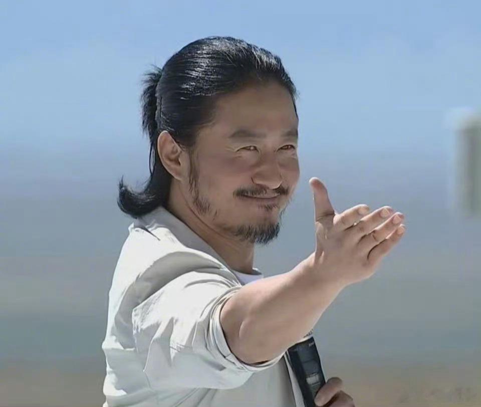 #镖人# 吴 京 这 造 型 真 的 不 好 看。。。电 影 圈人 均 稠 人 