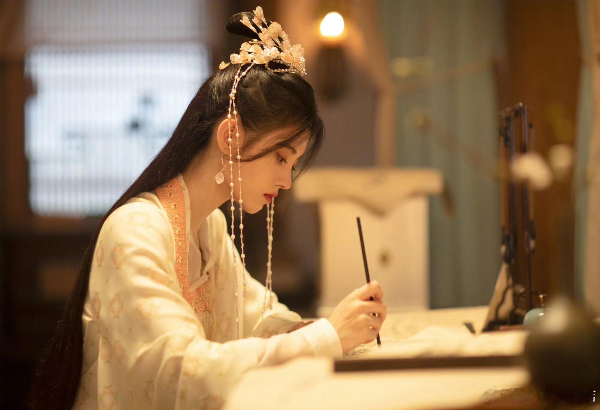 jjy鞠婧祎姜保宁jjy鞠婧祎嘉南传你是始料不及的心动，是我唯恐不及的惊鸿​​​