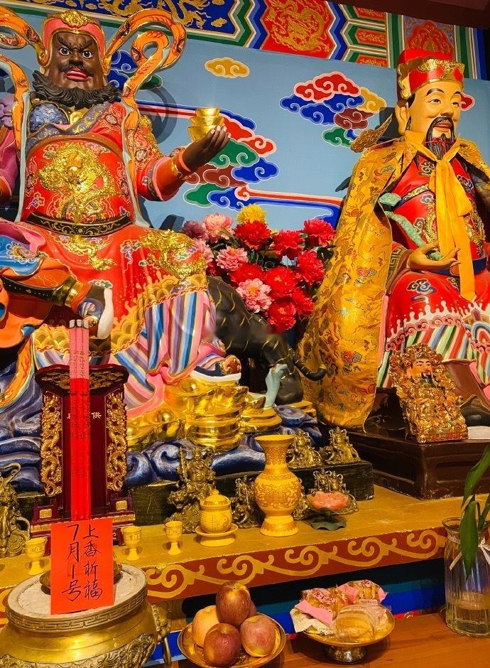 开月大吉，7月1日，师父持续一直为众粉丝上香祈福[作揖]，此月为十方吉神下凡人之