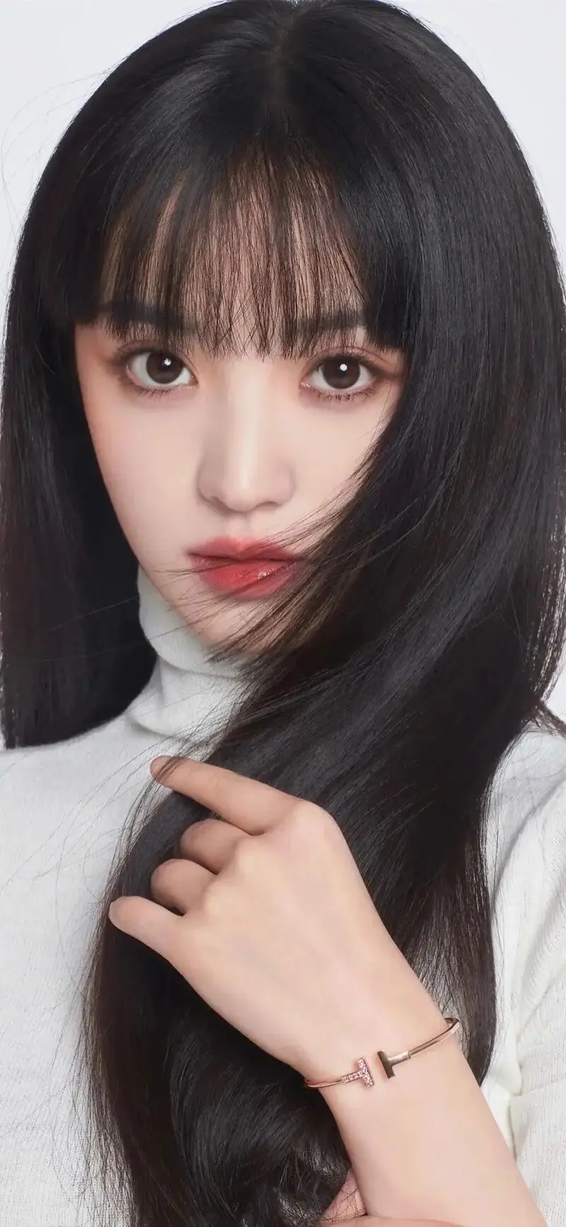 田曦薇 大眼美女