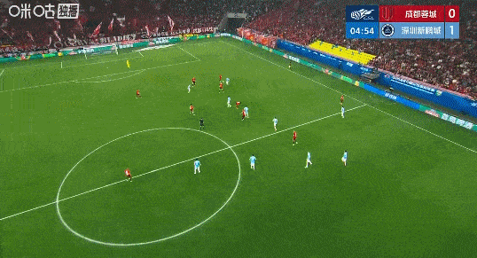 半场战报：中超揭幕战戏剧性拉满！成都蓉城3-1十人深圳新鹏城
 
北京时间3月6