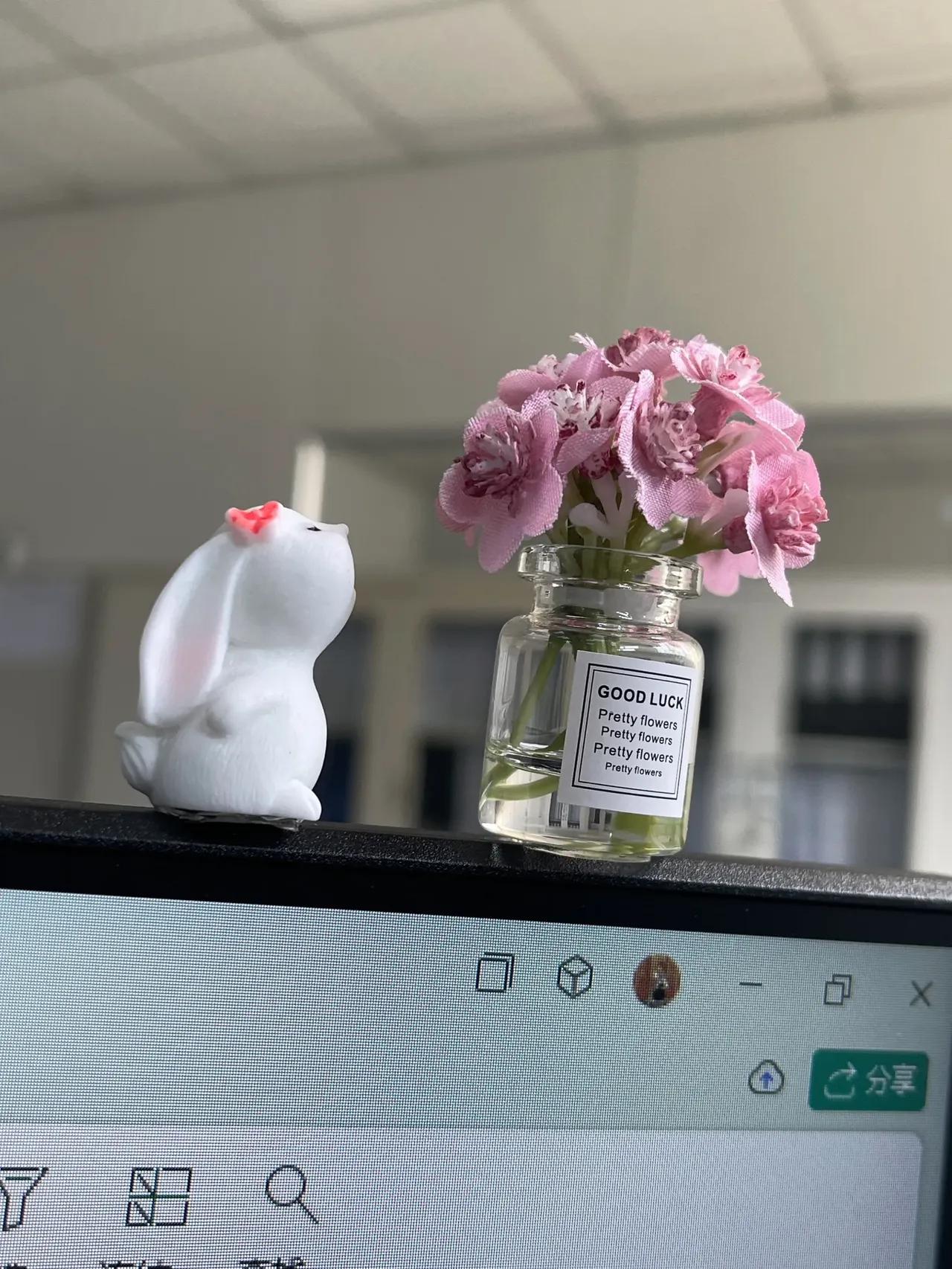 以前我真的不怎么怼人，但老公回来后，我的“功力”见长，连工作上的气势也跟着上来了