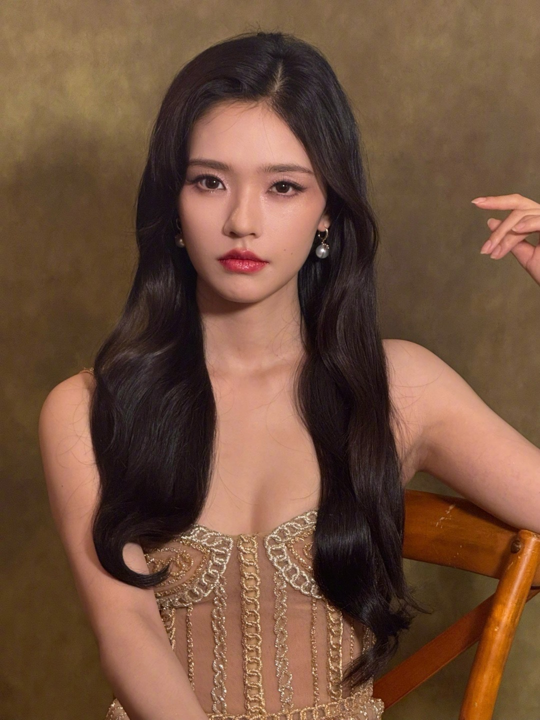 林允 在复制粘贴的时代，你是手写的诗