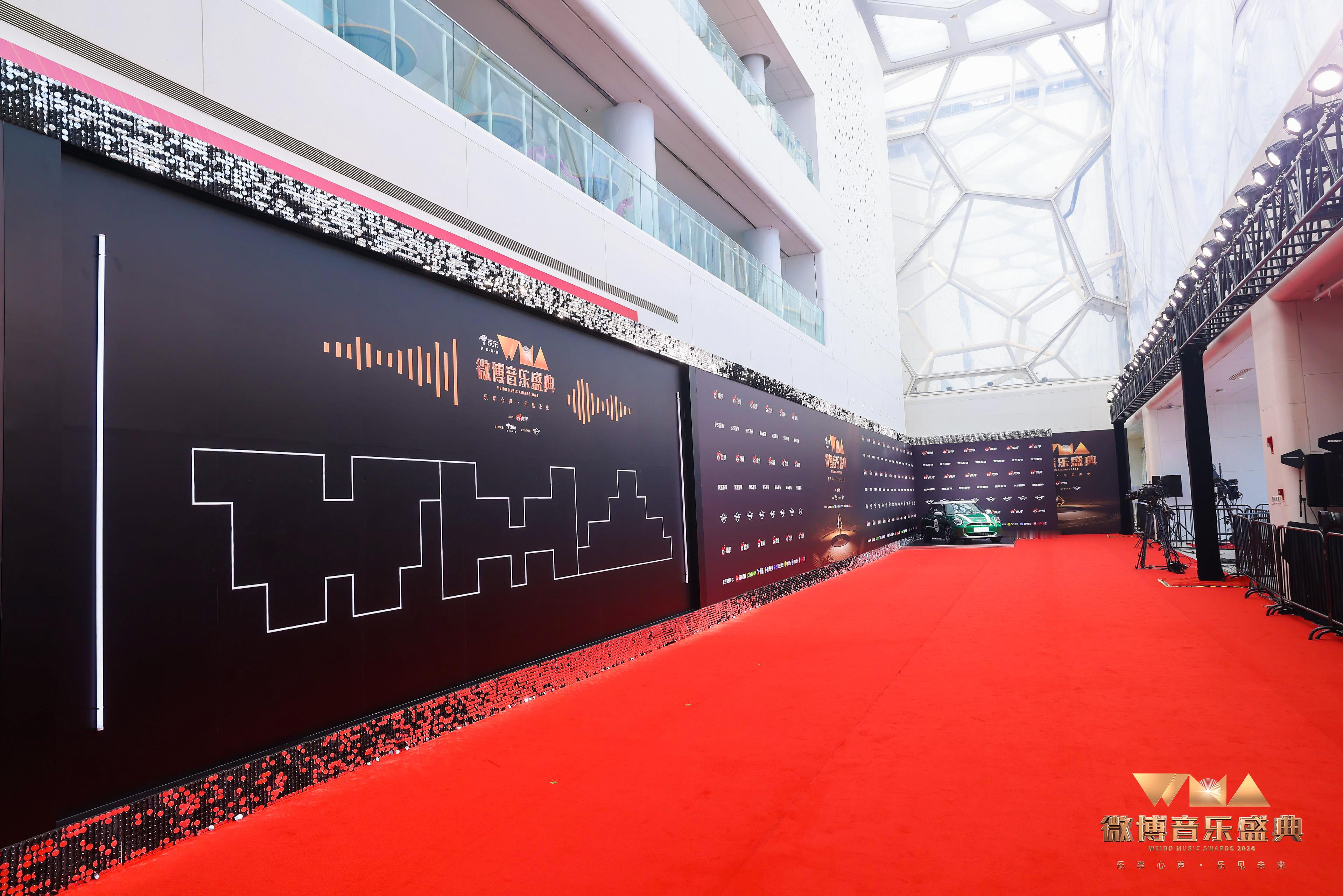 伴随WMA今日盛大开启啦！现场气氛热烈非凡🔥，到处都充满着期待的气息。那些精彩