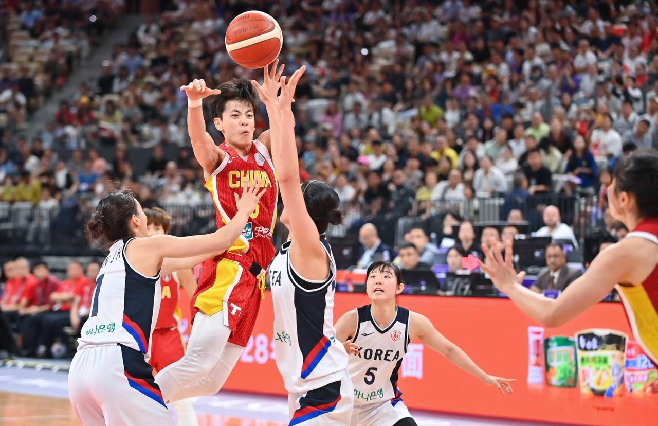 今天直播女子篮球世界杯抽签仪式，决定16支球队小组赛分组情况。

一、抽签分档情