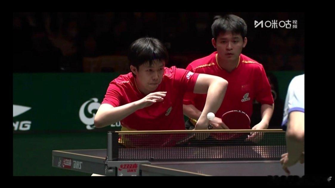 国乒vs日本目前国乒还是很强的，虽然在对战日本队的时候有遮瑕，但是呢，不影响大局