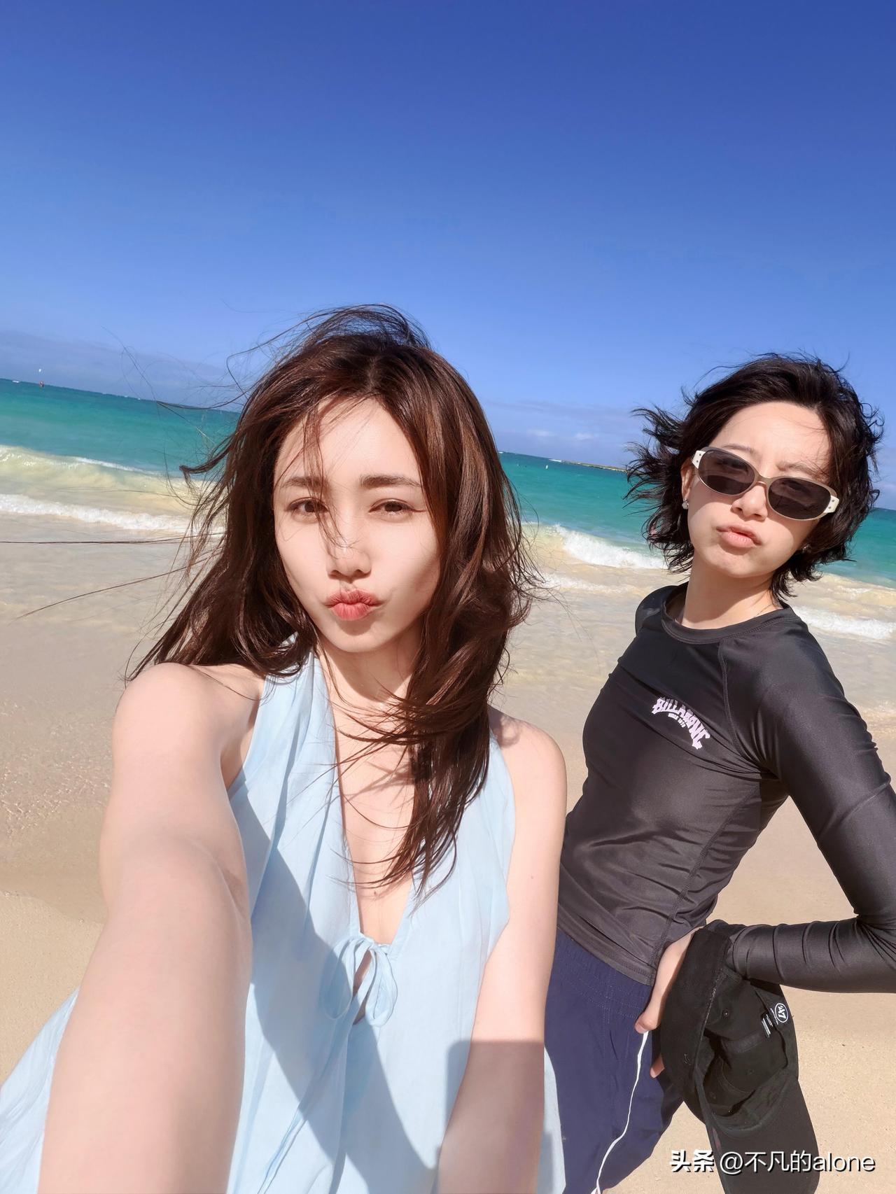 3月6日，刘芸更新度假旅行plog，并配文“夏威夷海风吹乱我的头发”。

刘芸和