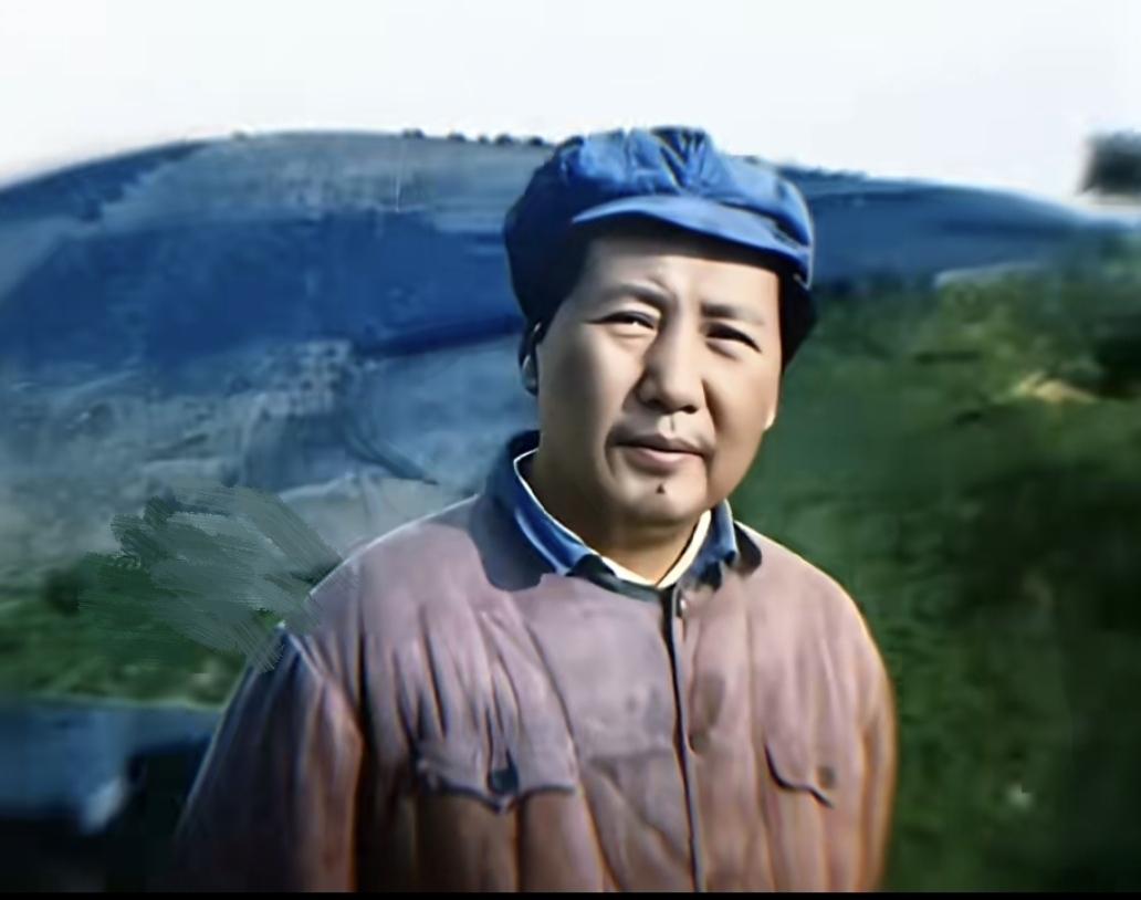 万余字的旷世奇著《论持久战》！他见到炊事员的第一句话：“给我做一碗红烧肉来”！