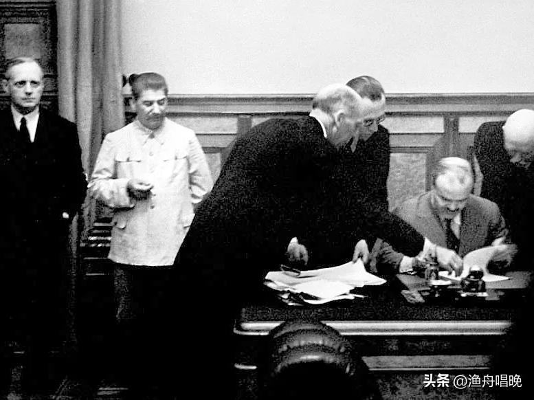 重磅历史解密！尘封多年的历史档案即将揭开面纱！

据俄罗斯卫星通讯社报道，俄罗斯