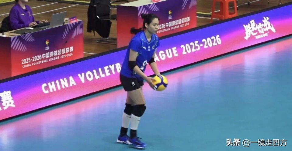 排超联赛7至8名决赛次回合，福建女排对阵浙江女排，前三局福建队2-1领先，第四局