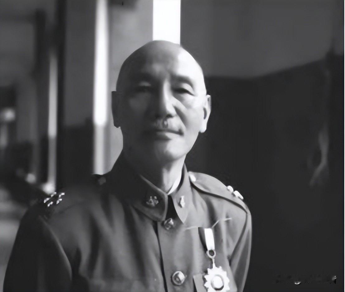 📜拨开坊间传闻｜蒋介石究竟有多少私人财富？史料还原真实情况🔍⚖️
 
网络上