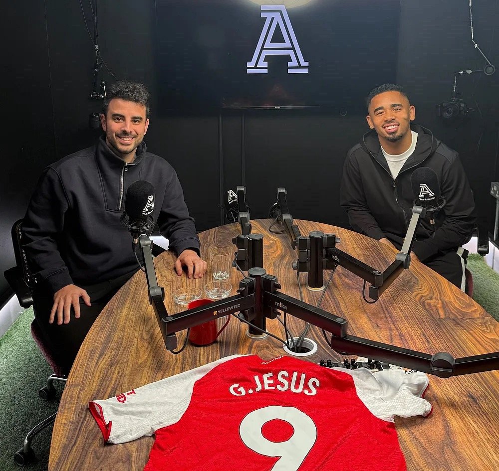 近日，阿森纳前锋加布里埃尔·热苏斯接受TA专访，以下为热苏斯接受采访的摘录内容自