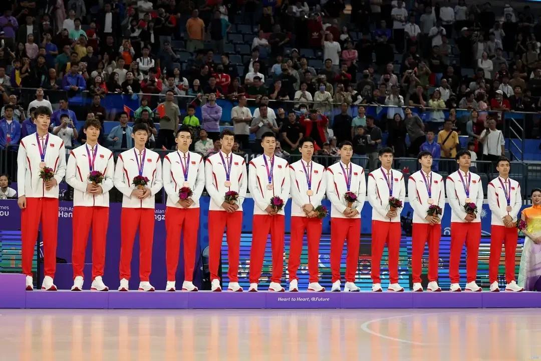 惊人信息:据媒体报道亚运会男篮冠军队成员布朗利和亚军约旦队成员sami Bzai