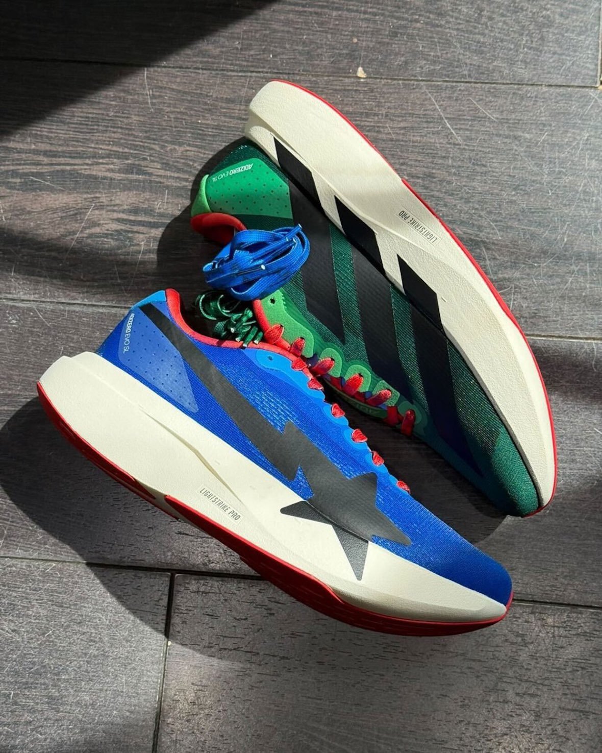 Adizero EVO SLBAPE联名遛弯很不错鞋控的日常