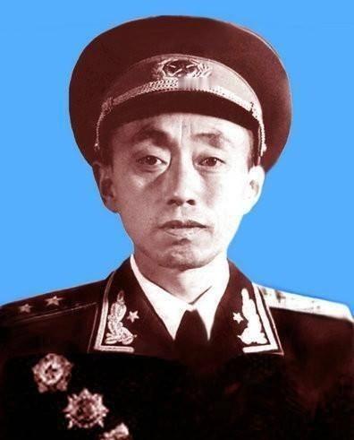 兰州战役结束后，彭德怀一见到郑维山脾气就上来了：“我一野的炮弹就只有一万多发，全