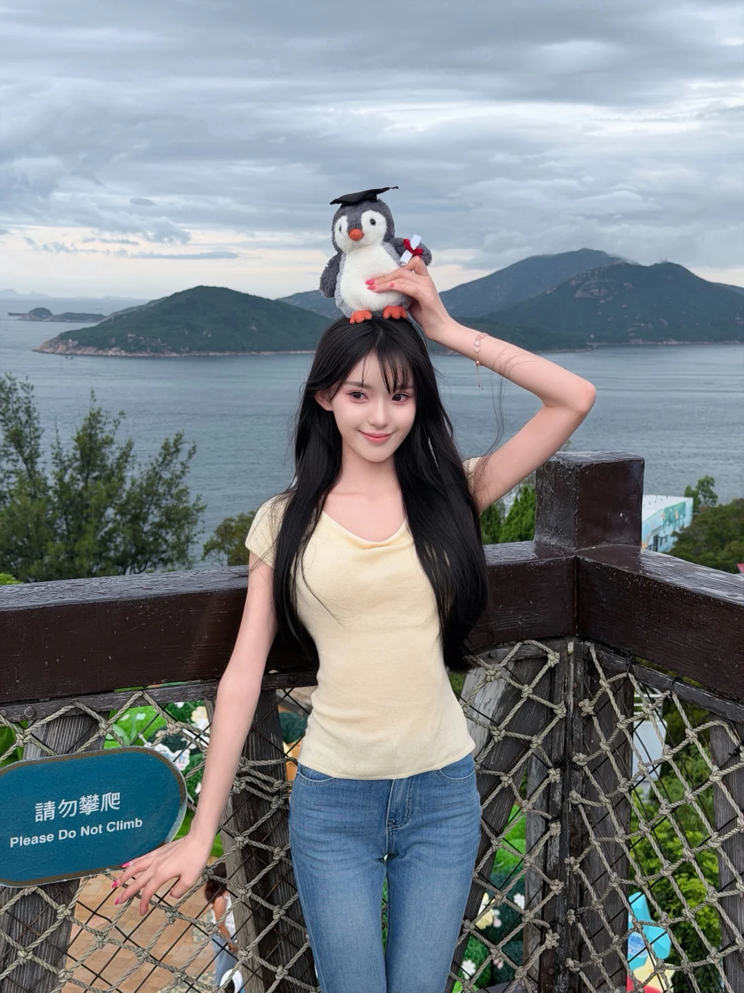🇭🇰 🦭呆萌的活着…