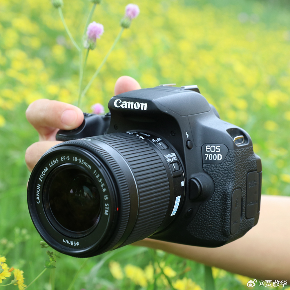 有粉丝提问，手机2亿主摄拍出来的照片，没有4000万像素单反相机拍出来的清晰，这