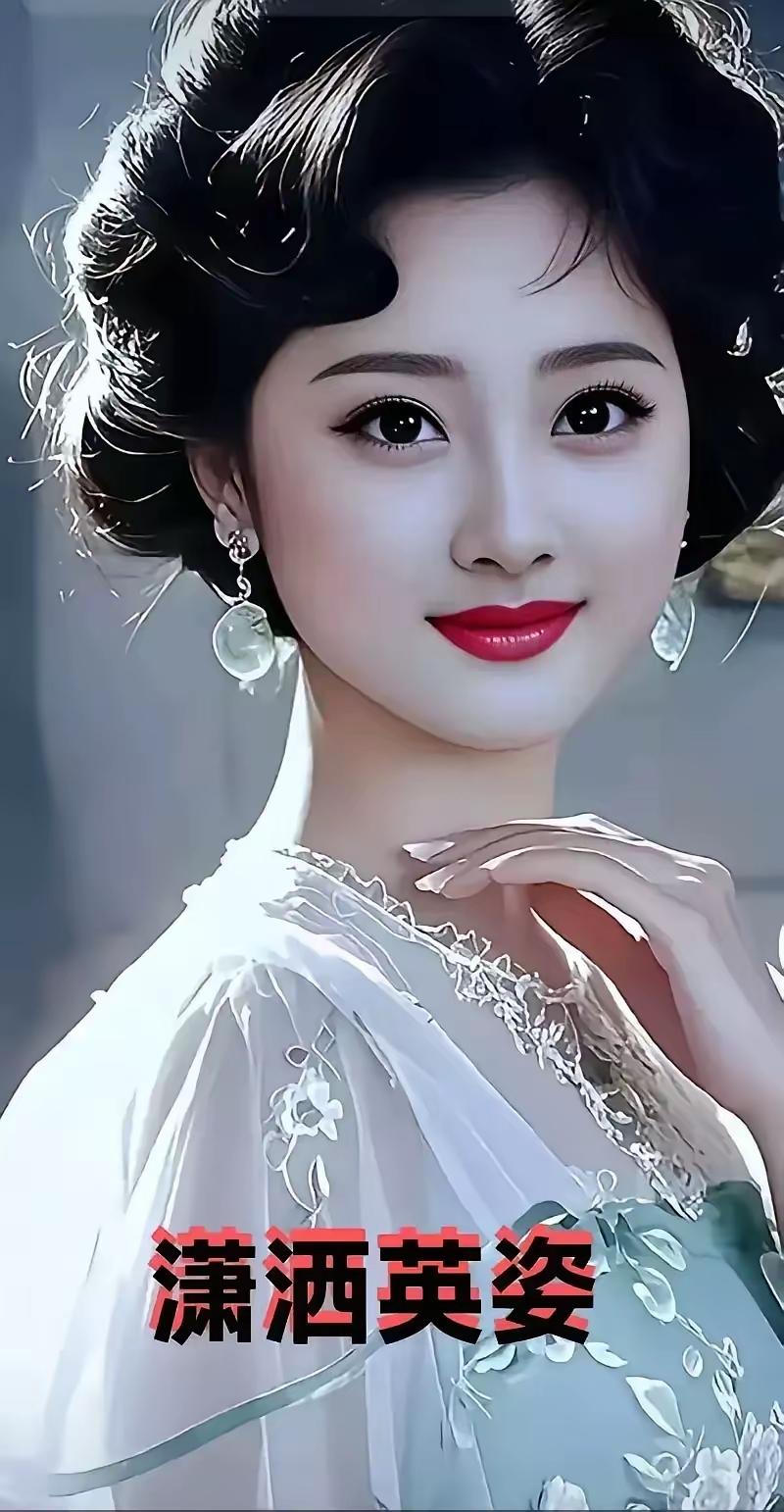 优雅复古风，英姿飒爽，尽显女性魅力！