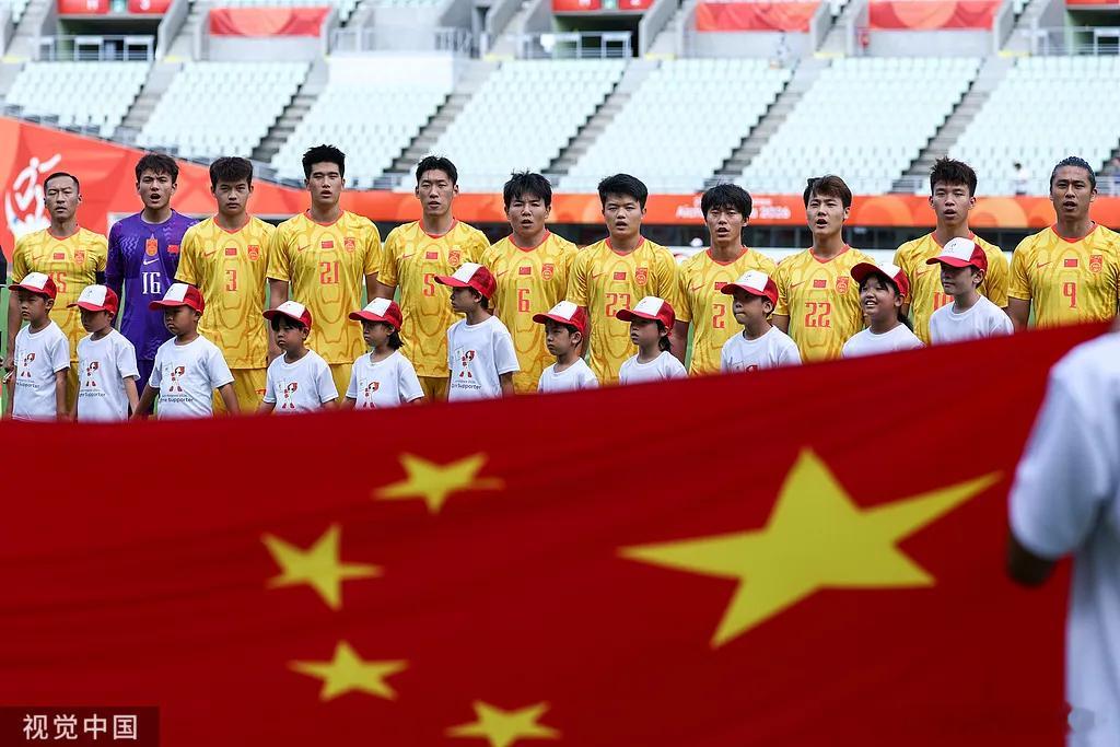 亚运会足球项目半决赛结束后，中国男足和中国女足均无缘决赛，接下来将分别参加铜牌争