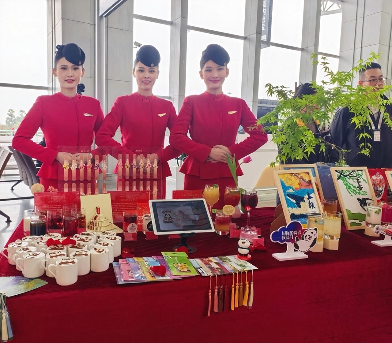 为切实提升航空消费品质，保障旅客出行权益，增强旅客出行信心，3月15日，川航在线