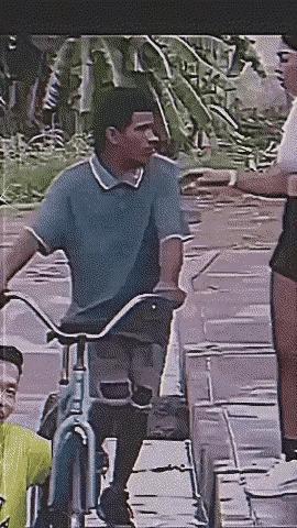 你问路就问路嘛，还惦记人家自行车[捂脸]