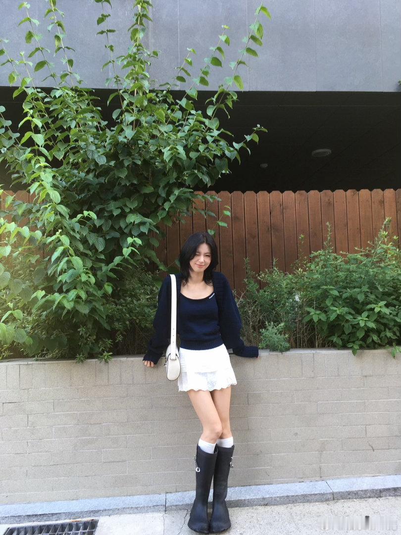 上海粉丝看过来👀网传赵美延TADFAB快闪暂定0816，线下见面机会来了？静待