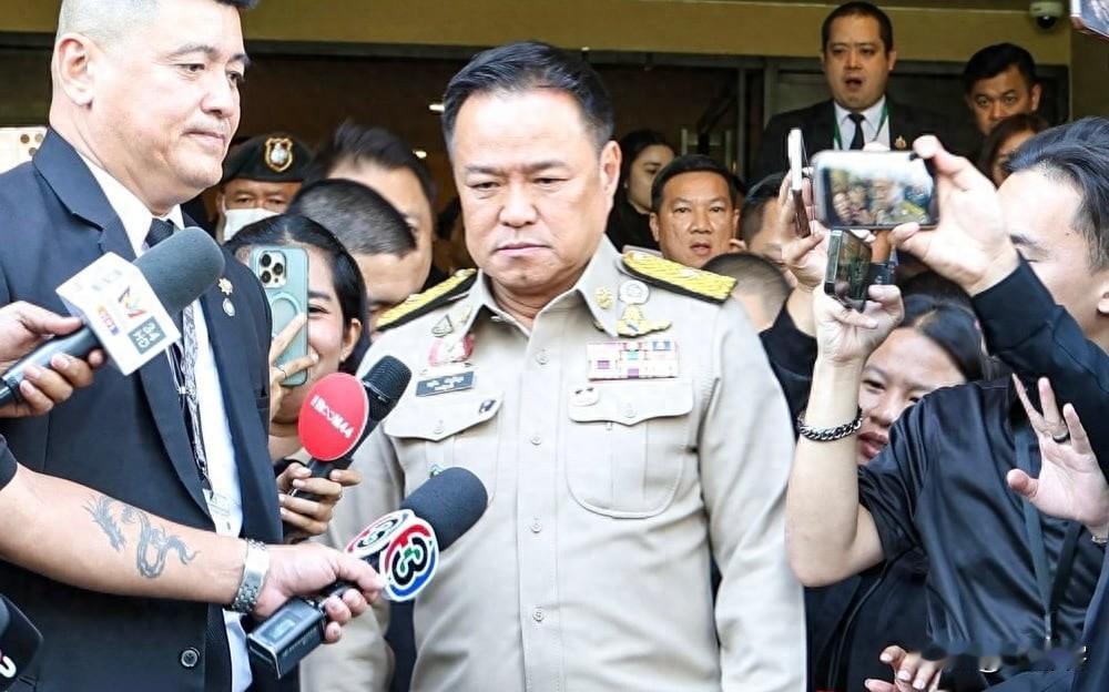 泰媒：泰国刚查封陈志等人资产，柬军就在边境搞事，这次换个打法

原本10月底刚签